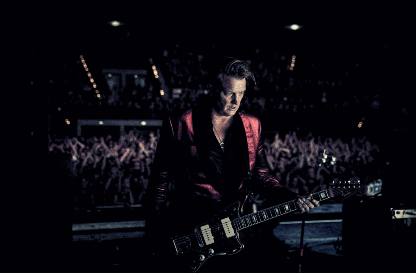 BREAK INTO YOUR HEART LIVE