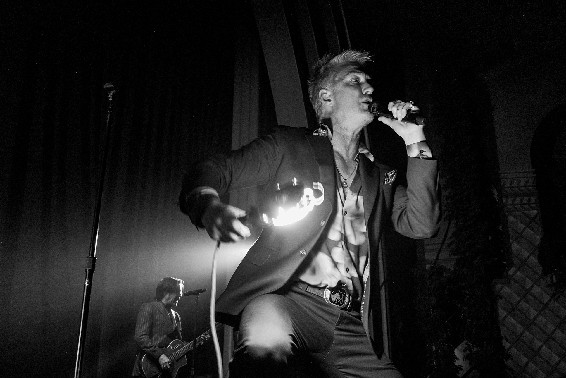 Josh Homme of Queens of the Stone Age singing at Le Grand Rex in Paris, signed fine art print by Andreas Neumann